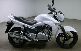 SUZUKI GSR250 GJ55D