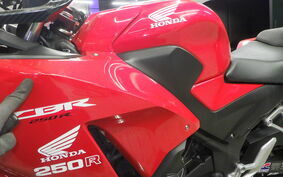 HONDA CBR250R GEN 3 MC41