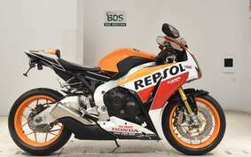 HONDA CBR1000RR SPECIAL EDITION 2015 SC59