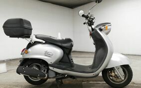 YAMAHA VINO 125 SE24