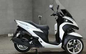 YAMAHA TRICITY 125 SE82J