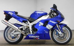 YAMAHA YZF-R1 1999 RN01