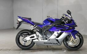 HONDA CBR1000RR 2005 SC57