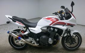 HONDA CB1300SB SUPER BOLDOR Fi 2010 SC54