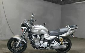 YAMAHA XJR1300 2002 RP03J