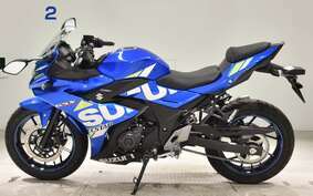 SUZUKI GSX250RA DN11A