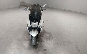 YAMAHA MAJESTY 125 SE27