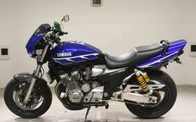 YAMAHA XJR1300 2000 RP02