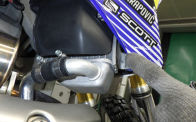 YAMAHA WR250R DG15J