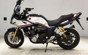 HONDA CB1300SB SUPER BOLDOR SP 2021 SC54