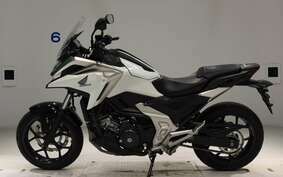 HONDA NC750X 2021 RH09