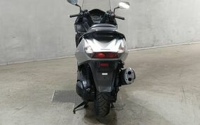 HONDA SILVER WING 400 2006 NF01