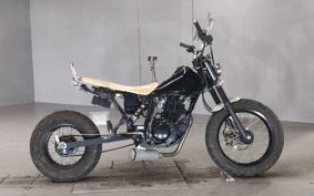 YAMAHA TW225 DG09J