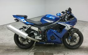 YAMAHA YZF-R6 2004 RJ09