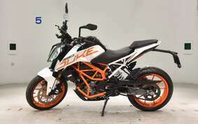 KTM 390 DUKE 2018 JPJ40