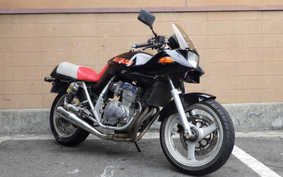 SUZUKI GSX250S KATANA GJ76A