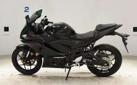 YAMAHA YZF-R3 2021 RH13J