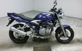 SUZUKI BANDIT 250 GJ77A