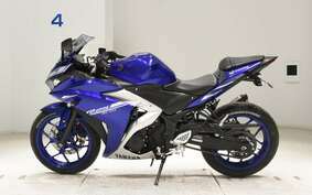 YAMAHA YZF-R25 RG10J