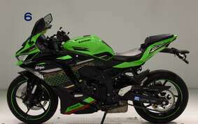 KAWASAKI ZX-25R ZX250E