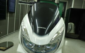 HONDA PCX 150 KF18