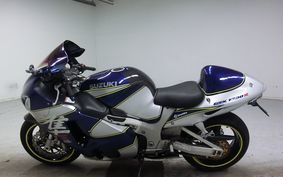 SUZUKI GSX1300R HAYABUSA 2001 GW71A