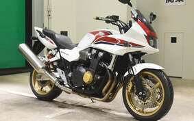 HONDA CB1300SB SUPER BOLDOR A 2013 SC54