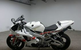 YAMAHA YZF-R1 2002 RN04