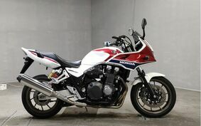 HONDA CB1300SB SUPER BOLDOR 2015 SC54