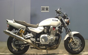 YAMAHA XJR1300 1999 RP01J