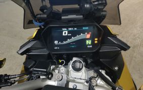 BMW F900XR 0K21