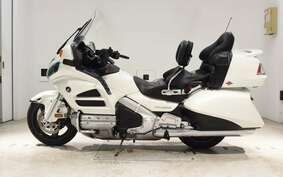 HONDA GL 1800 GOLD WING 2012 SC68