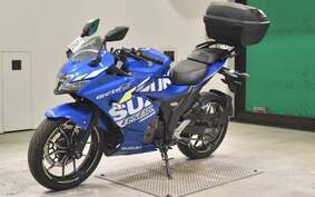 SUZUKI GIXXER 250 SF ED22B