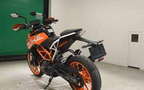 KTM 390 DUKE 2019 JPJ40