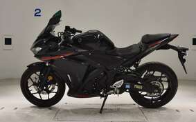 YAMAHA YZF-R25 RG10J