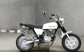 HONDA APE 100 HC07