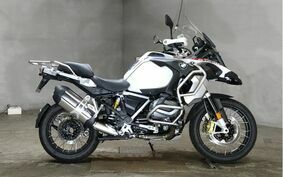 BMW R1250GS ADVENTURE 2021 0M11