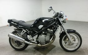 SUZUKI BANDIT 250 GJ74A