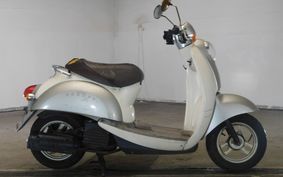 HONDA CREA SCOOPY I AF55