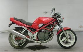 SUZUKI BANDIT 250 GJ74A