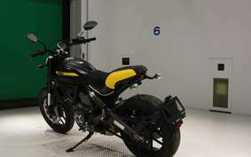 DUCATI SCRAMBLER FULL THROTTLE 2015