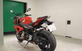 BMW S1000R 2015