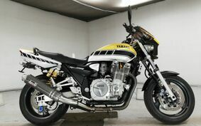 YAMAHA XJR1300 2000 RP03J