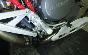 DUCATI MULTISTRADA 1100 S 2009