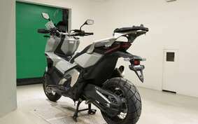 HONDA X-ADV 750 2022 RH10