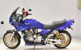 YAMAHA XJR1300 1999 RP01J