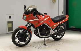 HONDA VT250FE MC08