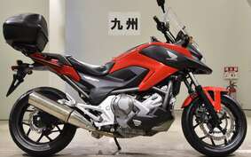 HONDA NC 700 X LD A 2013 RC63