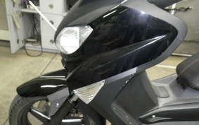 YAMAHA X-MAX 125  SE64