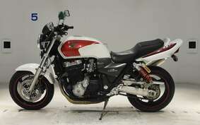 HONDA CB1300SF SUPER FOUR 1998 SC40